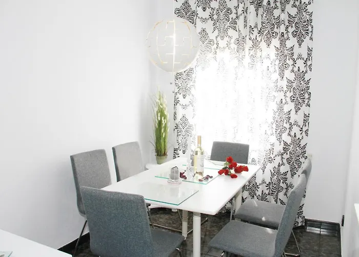 Shiny Per Family Appartement Málaga